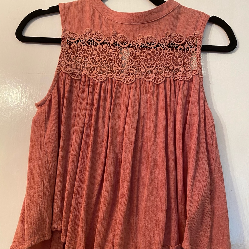 Cute top!